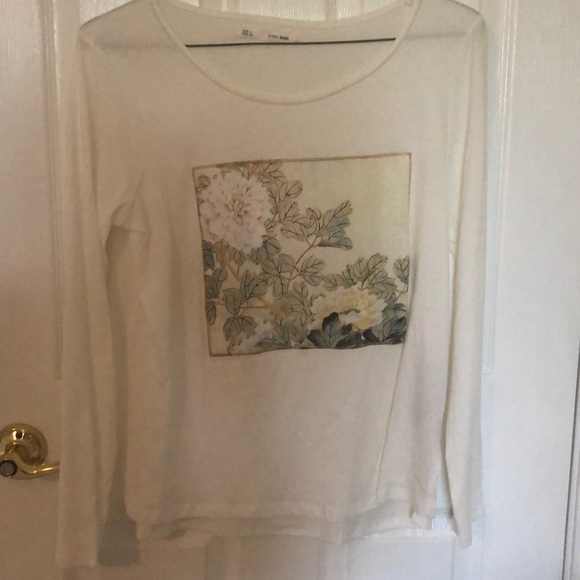 Tops - Long Sleeve Graphic Tee Tops - Long Sleeve Graphic Tee